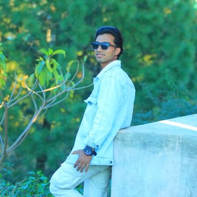 surajpariy50123's profile picture. 