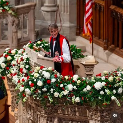 2cor12:9 my grace is sufficient for you Episcopal prelate since 2011 Washington's first female diocesan bishop. Truth seeker Follower of Christ 🇺🇸❤️