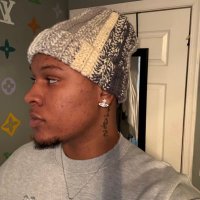 150 (@tolivenas) 's Twitter Profile