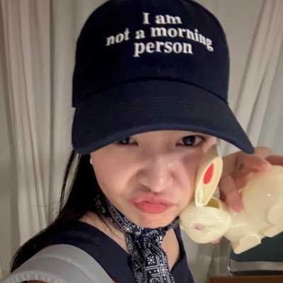 dnf, unlabeled account. not me in the pic— it’s Yeri (Red Velvet)