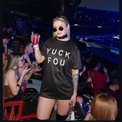 fragmentosdabe's profile picture. Todo dia uma contradição