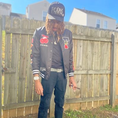 MellyMel22_'s profile picture. “Living Legend” BSG🦍🥷🏼