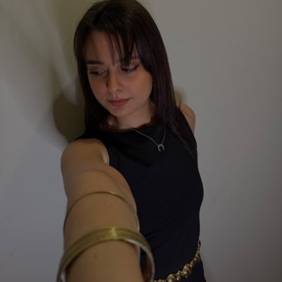 sel666x's profile picture. 🦢🦢• Bi • Polyam • Eclectic / Lunar witch ☽☾ • Gemini ☉ Libra ☾ Cancer ↟ • She/Her • #freepalestine 🍉