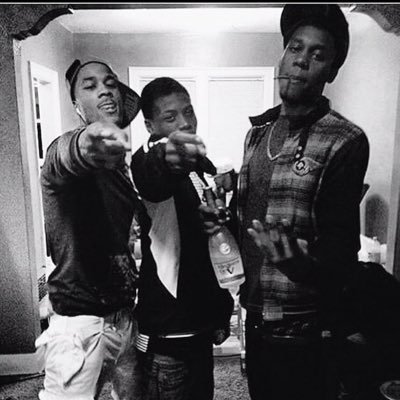 DiAgo400 #TurntUpEnt4 Yung Money All Is ☝🏾4️⃣ BubbaGang Ova Errthang 🅰️💯TMU4 Dnt mix us wit da 🐀s