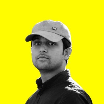 youtubewithriz's profile picture. 