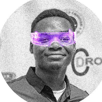 @Dezynr_Fred