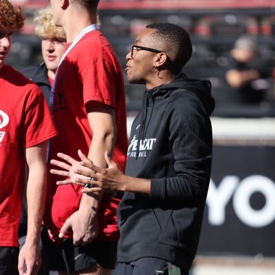 TheTyRhodes's profile picture. Cincinnati Football Recruiting Analyst assistant @gobearcatsfb