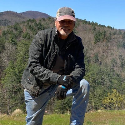 beall_char62262's profile picture. Christian; American Patriot; prior USMC Combat Officer; Anti-War; Pro-Freedom; Homestead in the Blue Ridge Mountains; Descended from ancient Highland Scots.