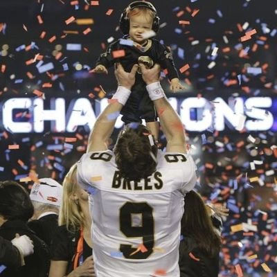 A Sports, Music, & Film Collectibles business specializing in New Orleans Saints Memorabilia. 🏈⚜