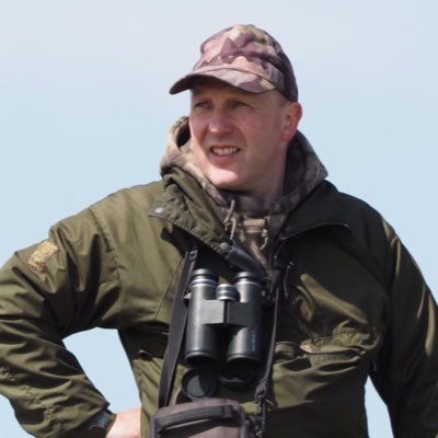 The Jolly Birder , “Neil the Post”, lives on Skye, keen photographer and a complete “bird nerd”