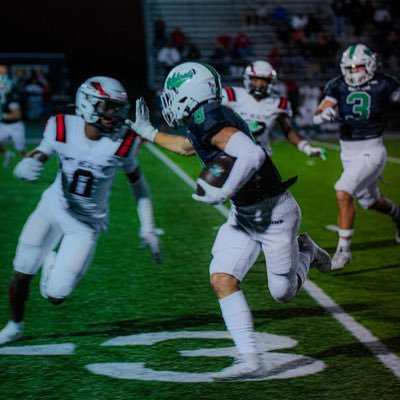 Harrison High School 26’ (OH) RB /Weight 195/ Height 5’10/ GPA-3.0 /Cell (513)- 615-8981 CBC Marucci Blackhawks Ohv 2026 (LHP)
