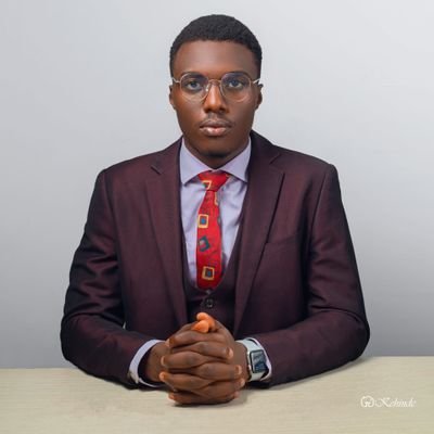 An easy going Comrade ✌
OAU Alumnus|Biochemist | Public Health Enthusiast |Photography|Scrabbler |🐕 Lover |Foodie😋 |Yoruba boy| Erstwhile NASS_OAU President