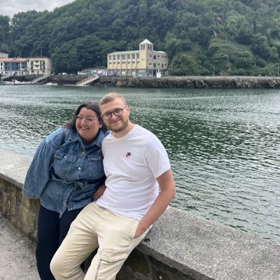 SamiaBis's profile picture. A ❤️