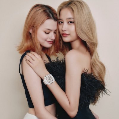 FreenMex7501's profile picture. Cuenta dedicada a Freen y Becky. 🇲🇽❤️