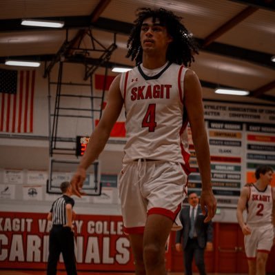 WilliamsSylas's profile picture. UAA mbb| W/F| 6’7’’l210lb| 425-287-1289