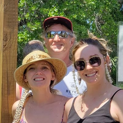 Scott3863997651's profile picture. 