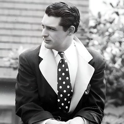 𝙲𝚑𝚛𝚒𝚜 𝘵𝘸𝘦𝘦𝘵𝘪𝘯𝘨 #𝐶𝘢𝘳𝘺𝐺𝘳𝘢𝘯𝘵 🎩, 𝘢 𝕕𝕒𝕤𝕙 𝖔𝖋 #𝑨𝙧𝙘𝙝𝙞𝙚𝑳𝗲𝗮𝗰𝗵, 𝘸𝘪𝘵𝘩 𝕙𝕒𝕡𝕡𝕪 𝕥𝕙𝕠𝕦𝕘𝕙𝕥𝕤 𝙖𝙣𝙙 #goodstuff! 💯