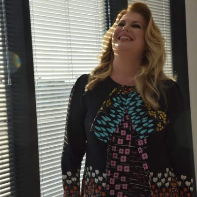 charlott20019's profile picture. 