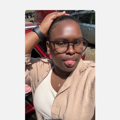 __LilianaLopes's profile picture. 