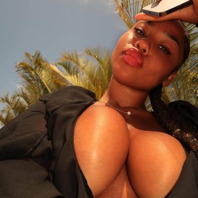 Dm for content removal……………………. Join my telegram channel for exposes 🔞: https://t.co/JZFttYBRLH