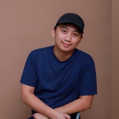 DearEarlMD's profile picture. RMT, MD