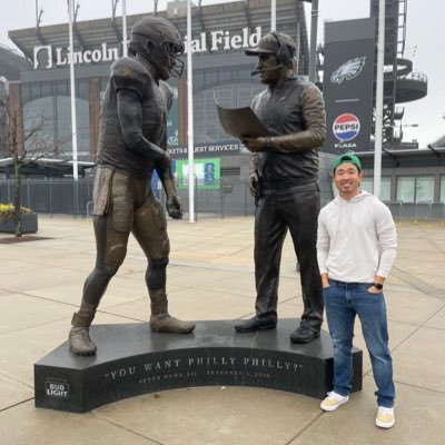 DudZ328's profile picture. Go Birds 🦅