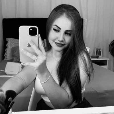 ferr_fariaa's profile picture. 