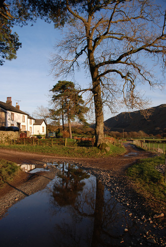 Muncaster Head farm is an 852 acre fell farm. It's a managed farm owned by the Eskdale Estate. The farm is stocked with 100 suckler cows and 500 Swaledale sheep