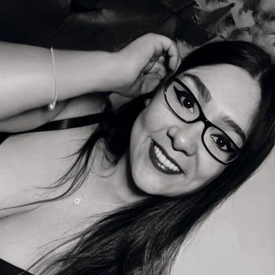 Estudiante de medicina, tóxica como tú familia 😂 pero amorosa como Jesucristo 😍❤️