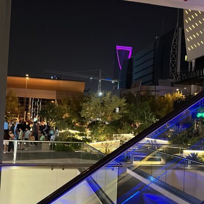 qiz_11's profile picture. " وَمَا تَوْفِيقِي إِلَّا بِاللَّهِ عَلَيْهِ تَوَكَّلْتُ وَإِلَيْهِ أُنِيبُ "