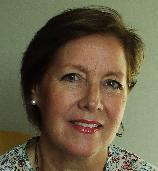 Estudié derecho en la UCH, periodismo en la UC, Ciencias de la Familia en la U. de los Andes, Mediación. Magíster en Artes Liberales UAI