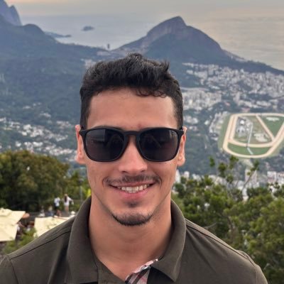 Ariano, Turismólogo, comissário de Voo e Hoteleiro. 🇧🇷🇪🇸🇮🇹🇺🇸🏃🏻♂️➡️🏋🏻♂️