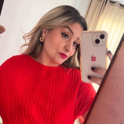 AlondraPB's profile picture.