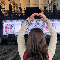 R (@1c_tay3o4) 's Twitter Profile