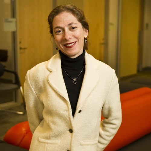 Sabrina Kurtz-Rossi is a Health Literacy Consultant and Assistant Professor at Tufts University School of Medicine