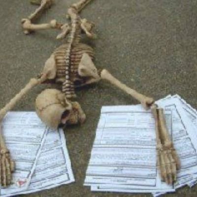 sleepdeadme's profile picture. 神说，世界要有异食癖，于是千千万万个我出现了