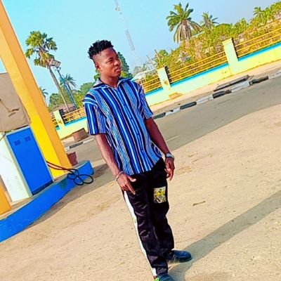 ItzOscar001's profile picture. 