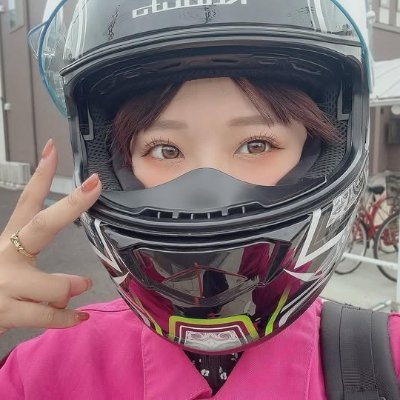 ✌バイクに束縛はなく、道は私の舞台です。✌
🌹生活は自転車のようなものだ。たとえ風雨が激しくても、私は全速力で前進し続けます。🌹