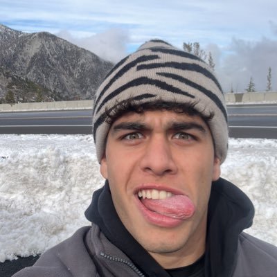 frankiepreste's profile picture. ♣️♥️♠️♦️                🇦🇷/🇺🇸