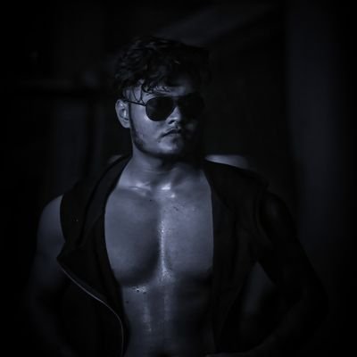 MantuDebna94495's profile picture. Commando lover