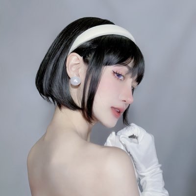 Cosplayer 🇹🇭 Facebook : Irene01-アイリーン Instragram : Irene01_wan YouTube : Wi Wi Tiktok : Irene01