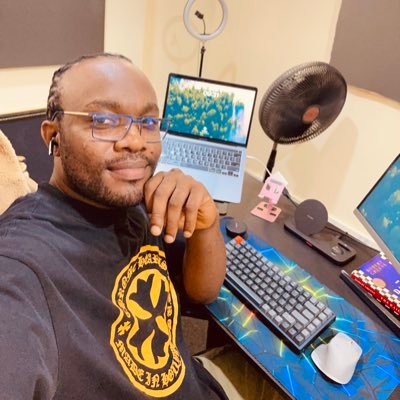 bright_alaribe's profile picture. Full-stack Software Engineer