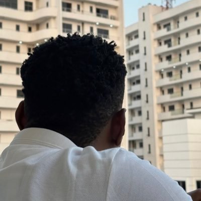 target__one's profile picture. ||Have Been Moving Differently ✌🏾 ||Manchester United ||. Financial Market Analyst (FX) 📊📈
