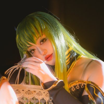 anime/manga cosplayer (she/her)
i retweet a lot of noragami, fma, jigo, dcst, and tokrev fan art here :D