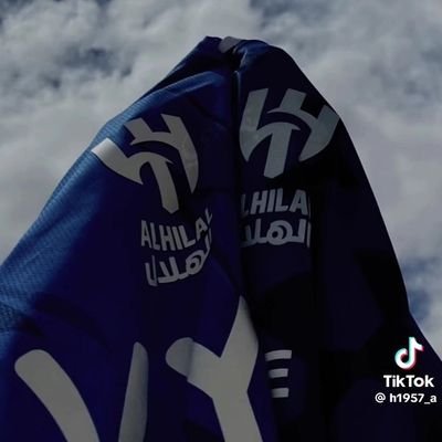 AlymnBnt8953's profile picture. 