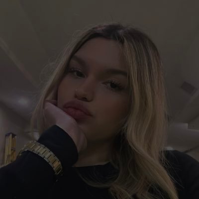 j_ayssa's profile picture. 