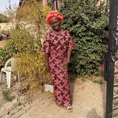 Faajidah's profile picture. AFFLIATE MARKETERS, TEACHING PEOPLE HOW TO EARN MONEY ONLINE LEGITIMATELY 💯