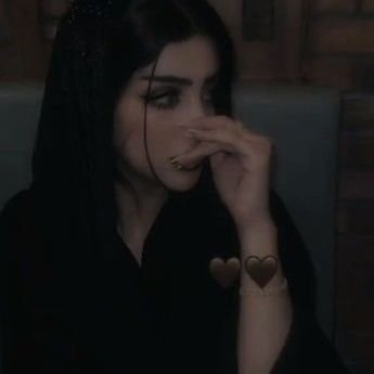 أنا العابرة التي تستقر بالأذهان..
كلام فارغ بس لزيز ❤️🔥