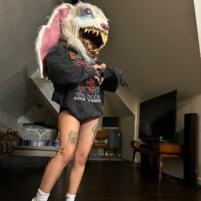 CelinaYLosGatos's profile picture. If you don't fuck with me, you fuckin' up 🖤