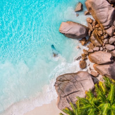 AltarrahSMT's profile picture. "خَيرُ الناس أنفعُ الناسِ للنّاسْ" @Al_bahet  •سرقوا تاريخي وبَقَت قطراتُ الماء•